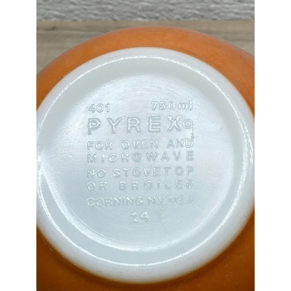 Vtg Pyrex Autumn Harvest Weat Mixing Bowl # 401 750ml Made In USA